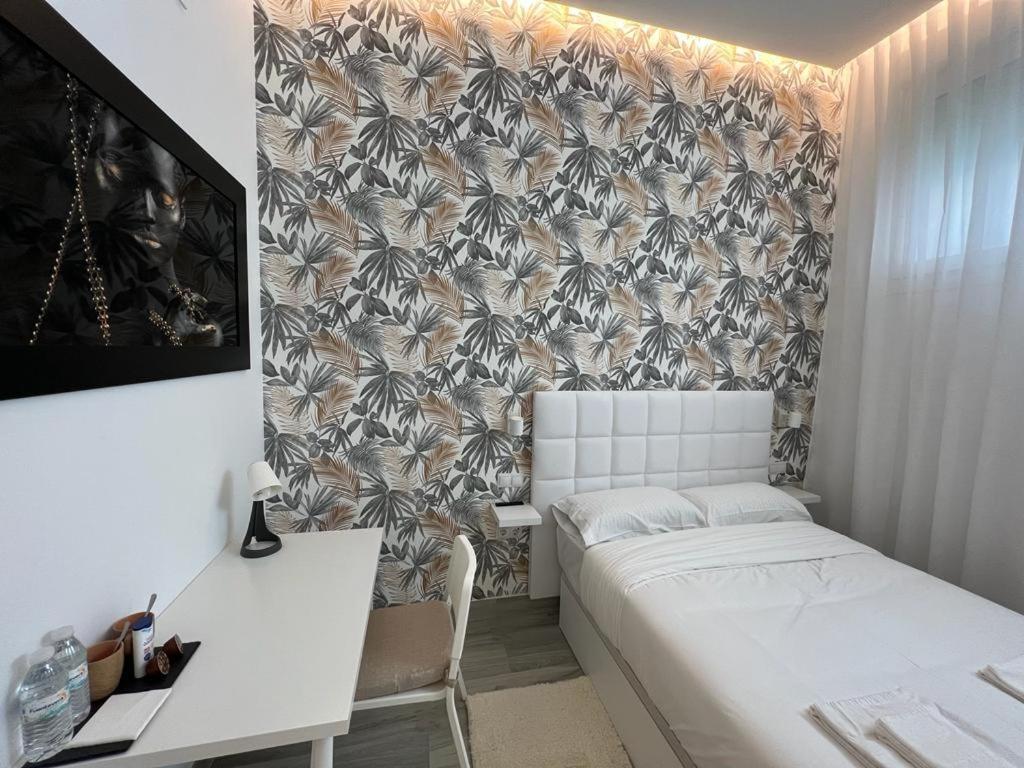 Habitacion Bruselas Style Madrid Buitenkant foto